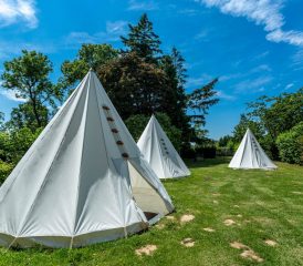 Tipis – A Petits Pas