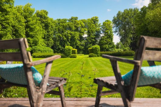 detail-terrasse-vue-sur-parc