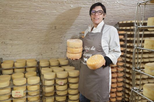 photo-anne-sophie-flament-alice-et-damien-henguelle-ferme-du-sire-de-crequy-fabrication-de-fromages-et-yaourts-6404