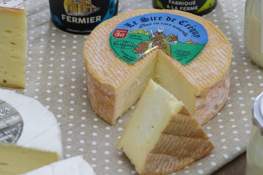 photo-anne-sophie-flament-alice-et-damien-henguelle-ferme-du-sire-de-crequy-fabrication-de-fromages-et-yaourts-6578